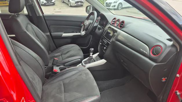 Suzuki Vitara 1.4 T Compact Top 4x4