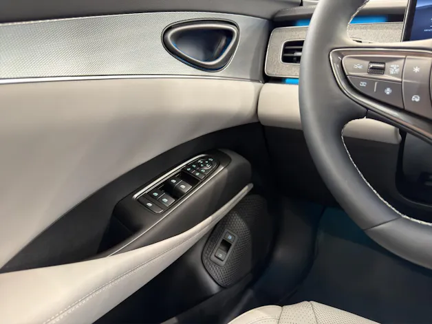 BYD Seal 6 DM-i Touring Comfort