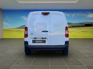 Toyota PROACE CITY Van L1 1.5 D Advanced