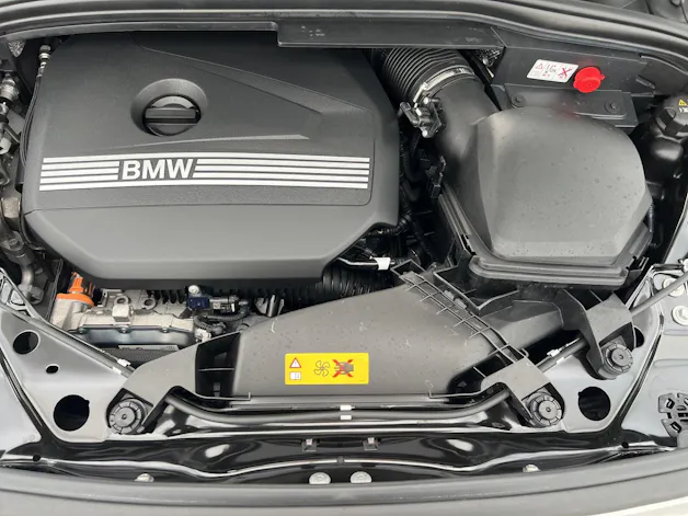 BMW 230e xDrive Active Tourer (CH)β½ + π