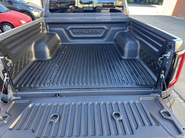 Toyota Hilux Double Cab.-Pick-up 2.8 D-4D MHEV 204 Advanced
