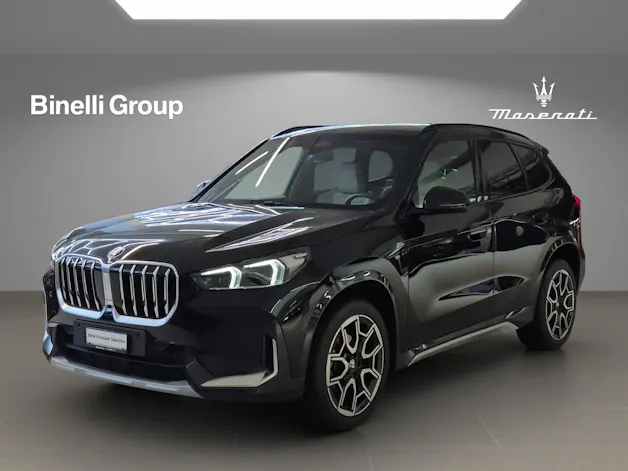 BMW X1 U11 18i sDrive paddles