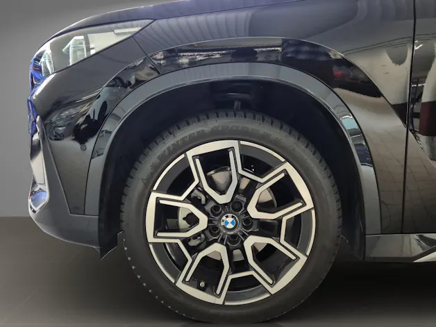 BMW X1 U11 18i sDrive paddles