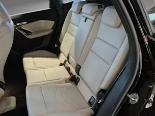BMW X1 U11 18i sDrive paddles