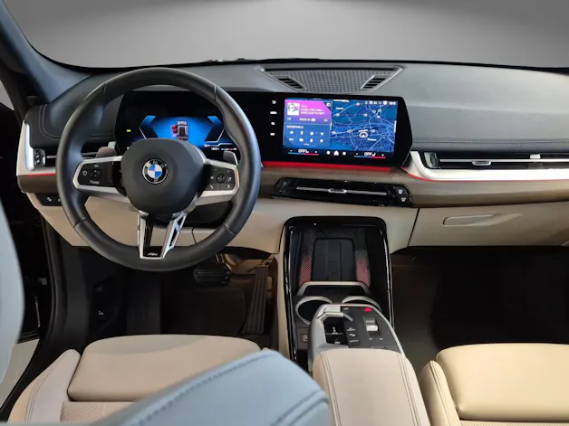 BMW X1 U11 18i sDrive paddles