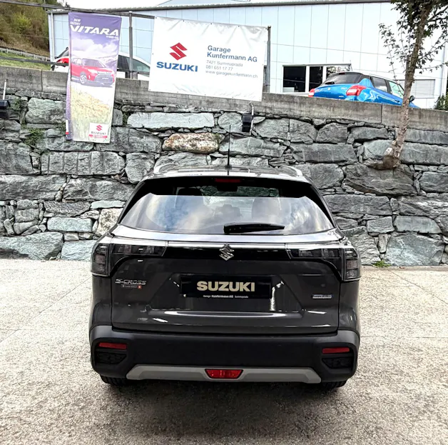 Suzuki S-Cross 1.4 T Piz Sulai Hybrid 4x4