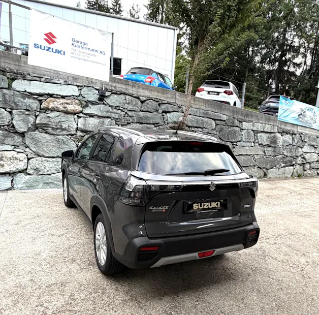 Suzuki S-Cross 1.4 T Piz Sulai Hybrid 4x4