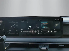 https://vehicle.imgix.net/4477184/f6a5b4b5-2b4c-4b28-94d9-389dc9666dc9.jpg