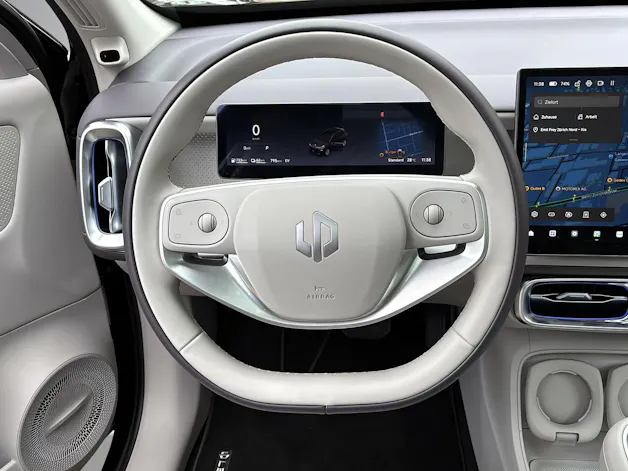 Leapmotor B10 Hybrid EV