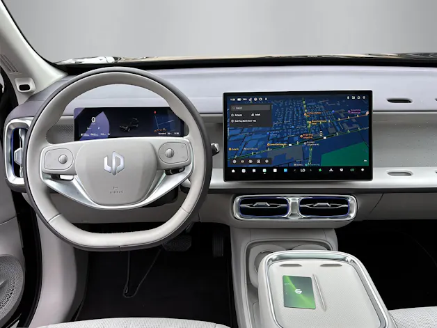 Leapmotor B10 Hybrid EV