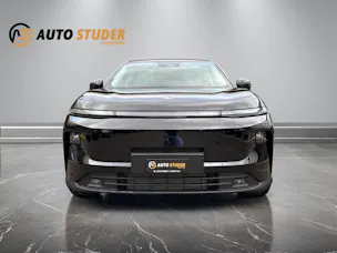 Leapmotor B10 Hybrid EV