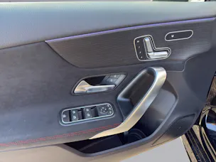 MERCEDES-BENZ A-Klasse W177 A 220 AMG Line 4m
