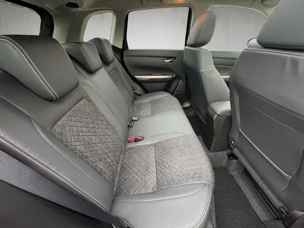 Suzuki Vitara 1.4 T Piz Sulai Top Hybrid 4x4