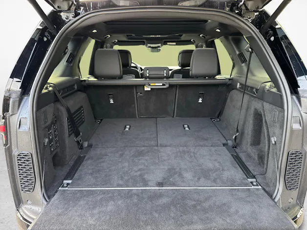 Land Rover Discovery 3.0 I6 Metropolitan Edition 5+2 Sitze
