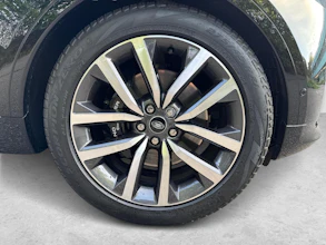 https://vehicle.imgix.net/4477274/7da7c82a-9487-425e-96ed-b9104c25d707.jpg