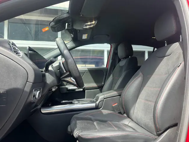 MERCEDES-BENZ GLA 220 AMG Line 4matic (CH)