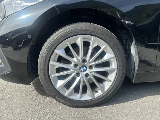 BMW 118i  (CH)