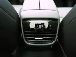 MAZDA CX-6e Takumi