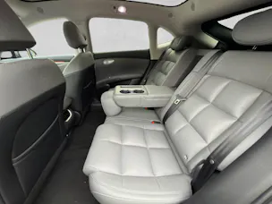 MG IM6 100 kWh Performance 20 4WD