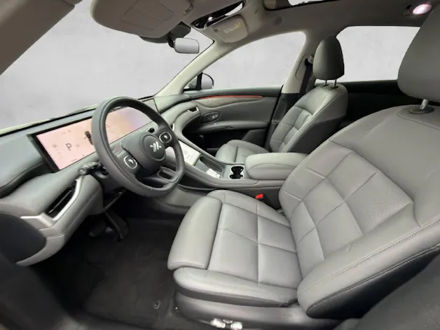 MG IM6 100 kWh Performance 4WD