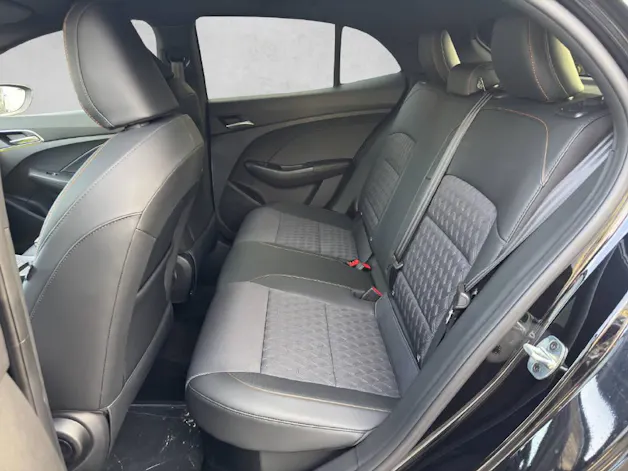 MG 3 1.5 Hybrid Luxury