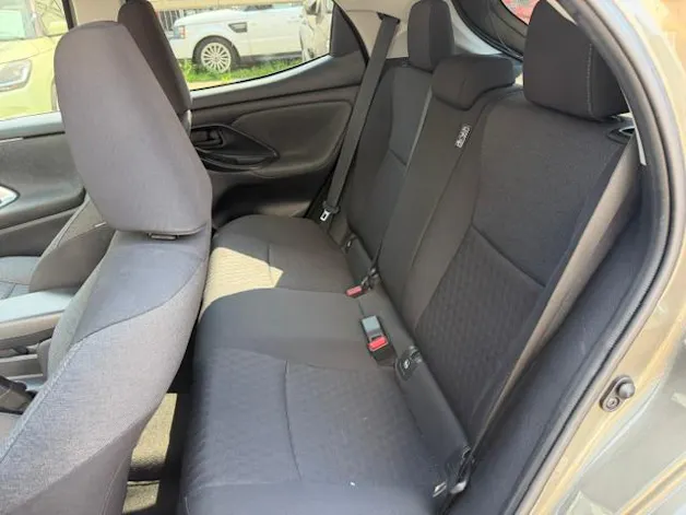 Toyota Yaris 1.5 VVT-i HSD Trend