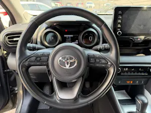 Toyota Yaris 1.5 VVT-i HSD Trend