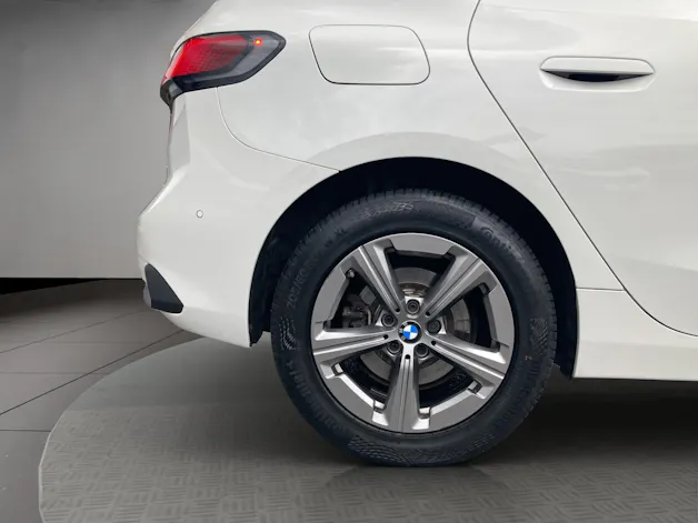 BMW 2er Reihe U06 Active Tourer 223d xDrive