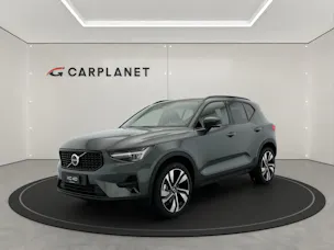 VOLVO XC40 2.0 B3 MH Plus Dark