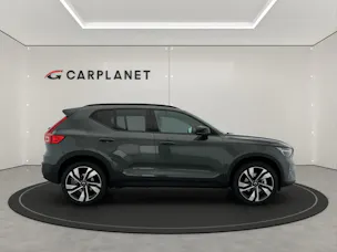 VOLVO XC40 2.0 B3 MH Plus Dark