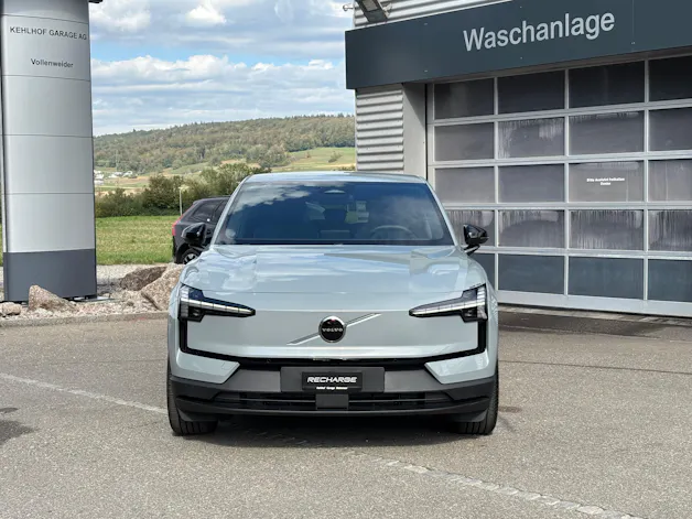 VOLVO EX30 P8 Plus AWD