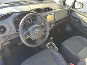Toyota Yaris 1.5 VVT-i HSD Trend
