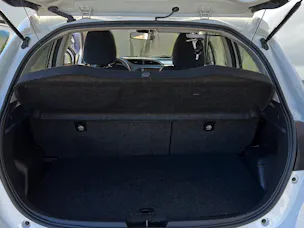 Toyota Yaris 1.5 VVT-i HSD Trend