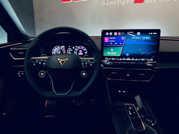 CUPRA LEON ST 2.0 TSI VZ DSG 4Drive