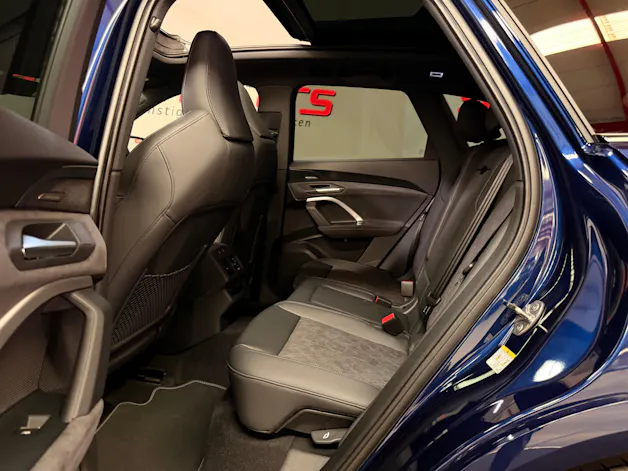 AUDI SQ5 TFSI quattro S-tronic