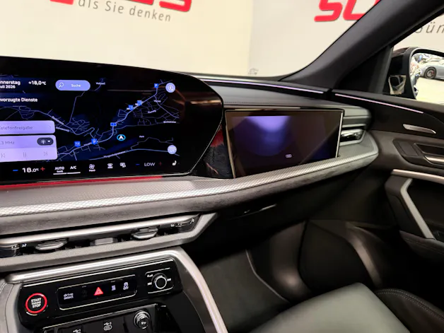 AUDI SQ5 TFSI quattro S-tronic