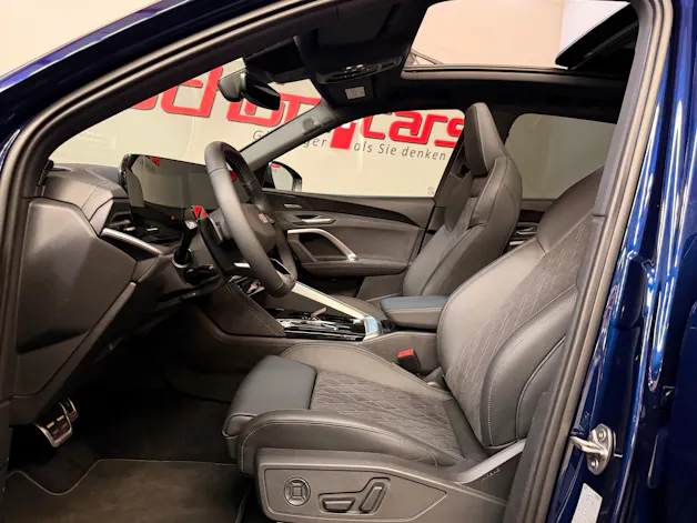 AUDI SQ5 TFSI quattro S-tronic