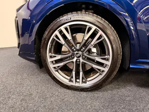 AUDI SQ5 TFSI quattro S-tronic