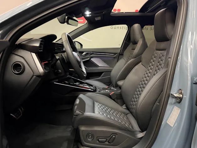 AUDI RS3 Sportback 2.5 TSI quattro S-tronic