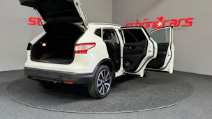 NISSAN Qashqai 1.6 dCi tekna Xtronic CVT