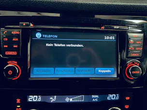 NISSAN Qashqai 1.6 dCi tekna Xtronic CVT