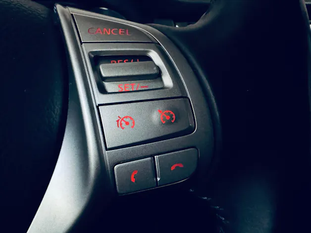 NISSAN Qashqai 1.6 dCi tekna Xtronic CVT