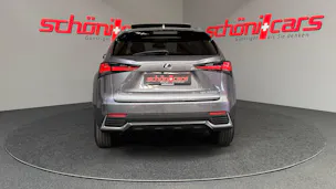 Lexus NX 300h Excellence E-Four Automatic