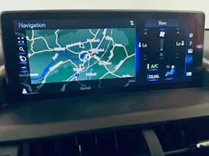 Lexus NX 300h Excellence E-Four Automatic