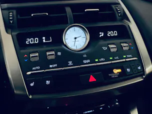 Lexus NX 300h Excellence E-Four Automatic