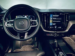 VOLVO XC60 T6 eAWD R-Design Geartronic