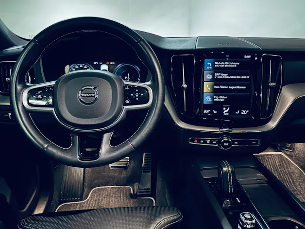 VOLVO XC60 T6 eAWD R-Design Geartronic