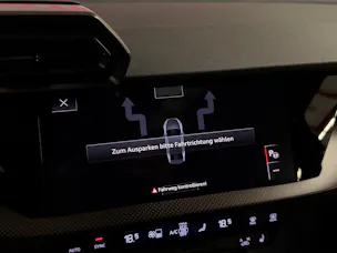 AUDI RS3 Limousine 2.5 TSI quattro S-tronic Schalensitze