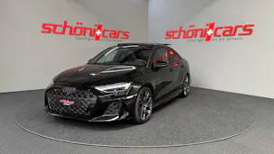 AUDI RS3 Limousine 2.5 TSI quattro S-tronic Schalensitze