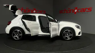 MERCEDES-BENZ GLA 250 AMG Line Swiss Star 4Matic 7G-DCT